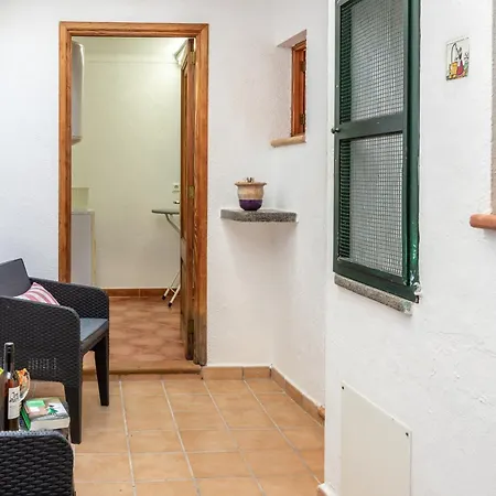 Casa Joana Acogedora Casa De Pueblo Con Terraza